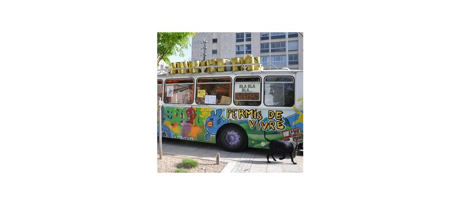 Image:LYON : une TAZ contre l'état fasciste...